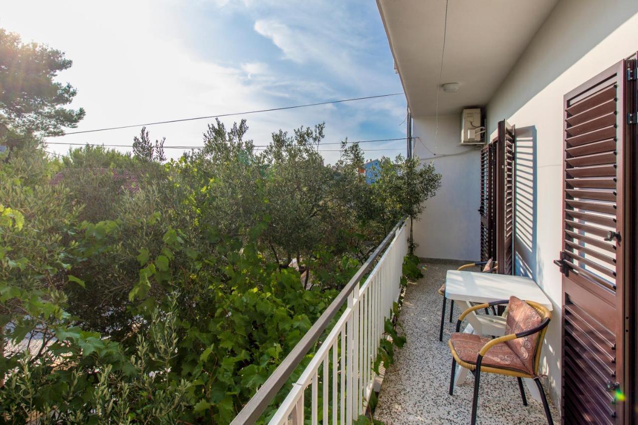 Apartments Ivan Vodice Exterior foto